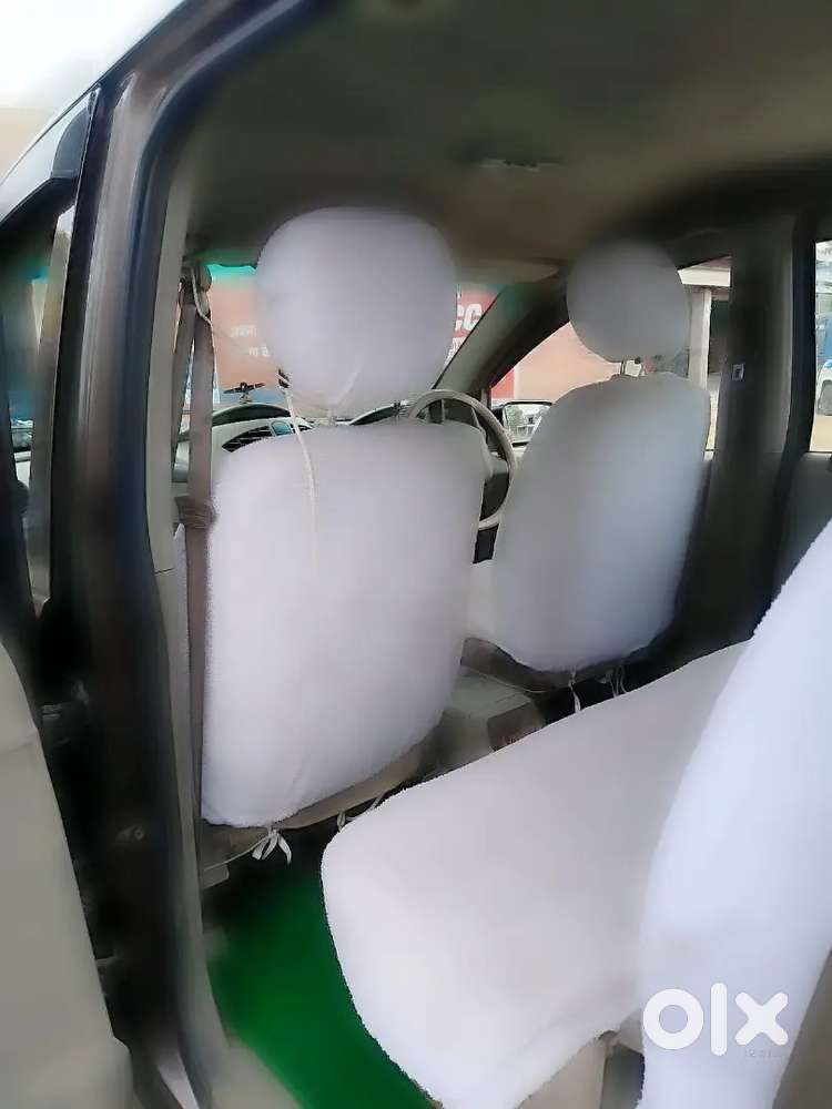 Mahindra Quanto 2013