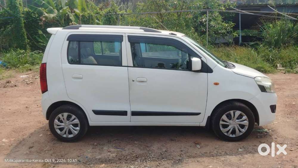 Maruti Suzuki Wagon R Amt Vxi Plus, 2017, Petrol