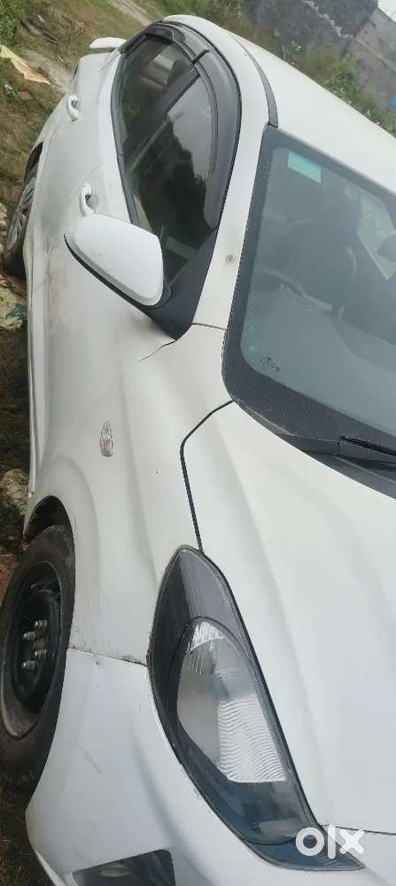 Hyundai Aura Sx Cng 2022 Variant