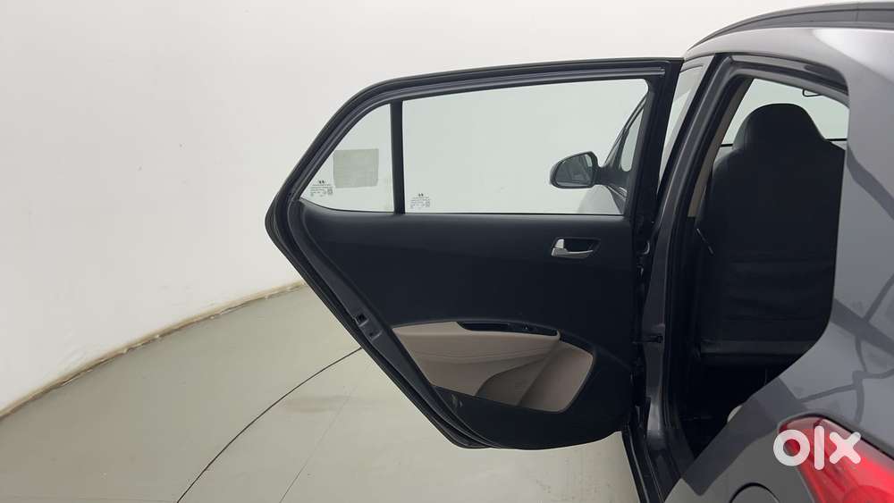 Hyundai Grand I10 1.2 Kappa Sportz, 2016, Petrol