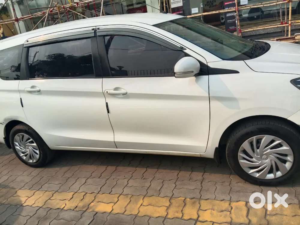 Toyota Rumion Petrol 2024