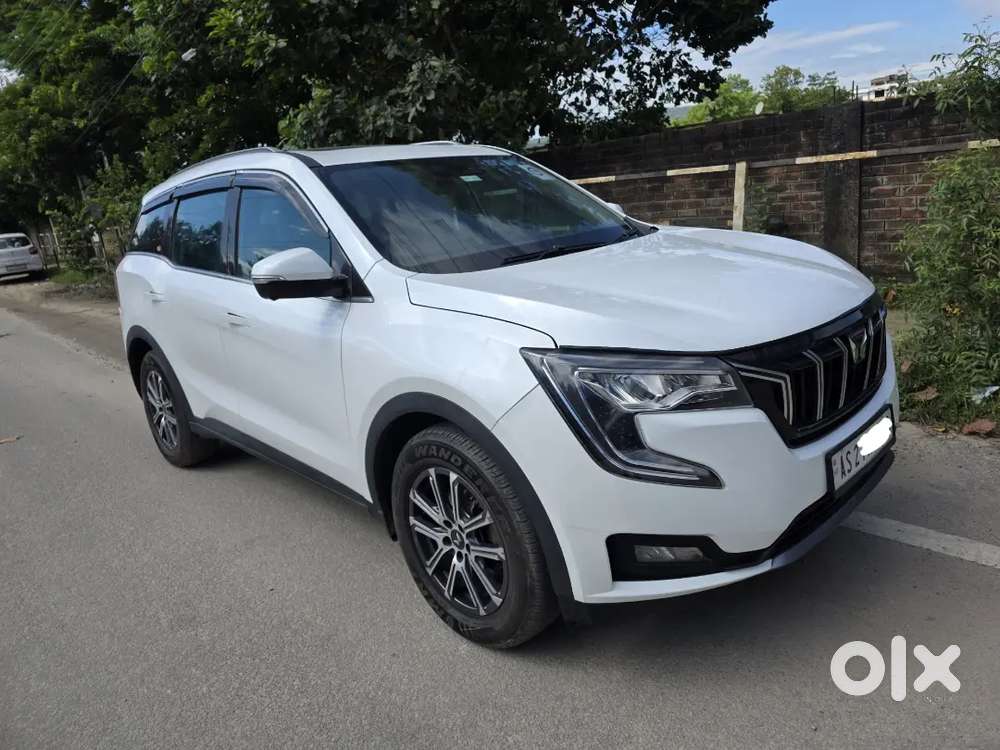 Mahindra Xuv700 2.0 Petrol 2023