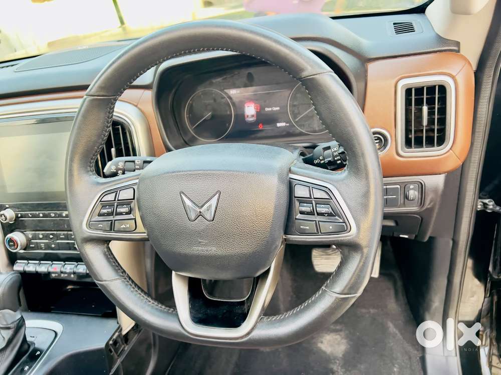 Mahindra Scorpio N Z8 L Petrol At 7 Str, 2022, Petrol