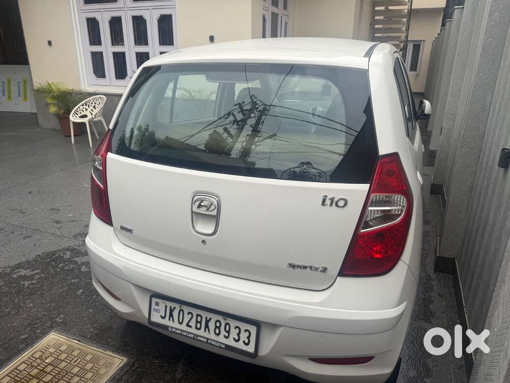 Hyundai I10 Sportz 2015