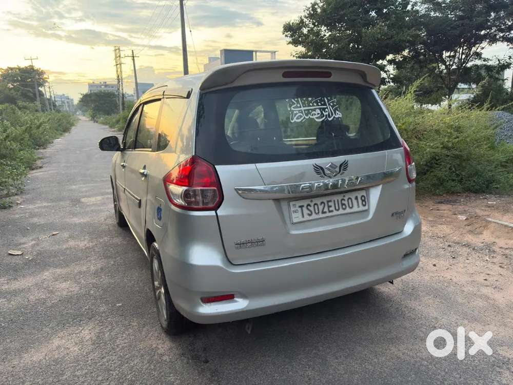 Maruti Ertiga Vdi 2017   ⁷⁹⁸⁹⁹ 47868