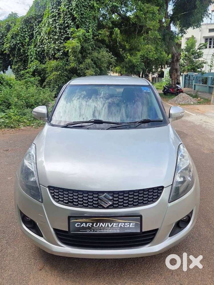 Maruti Suzuki Swift Vxi + Manual, 2013, Petrol