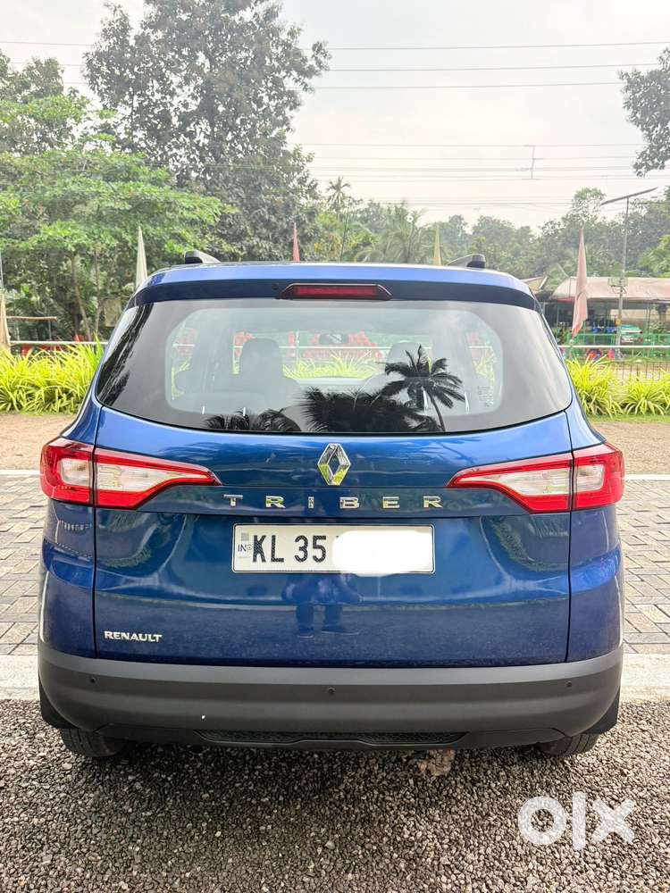 Renault Triber Rxl, 2022, Petrol