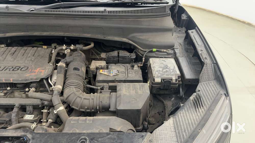 Hyundai Alcazar Signature (o) 6 Str 1.5 Petrol Dct, 2023, Petrol