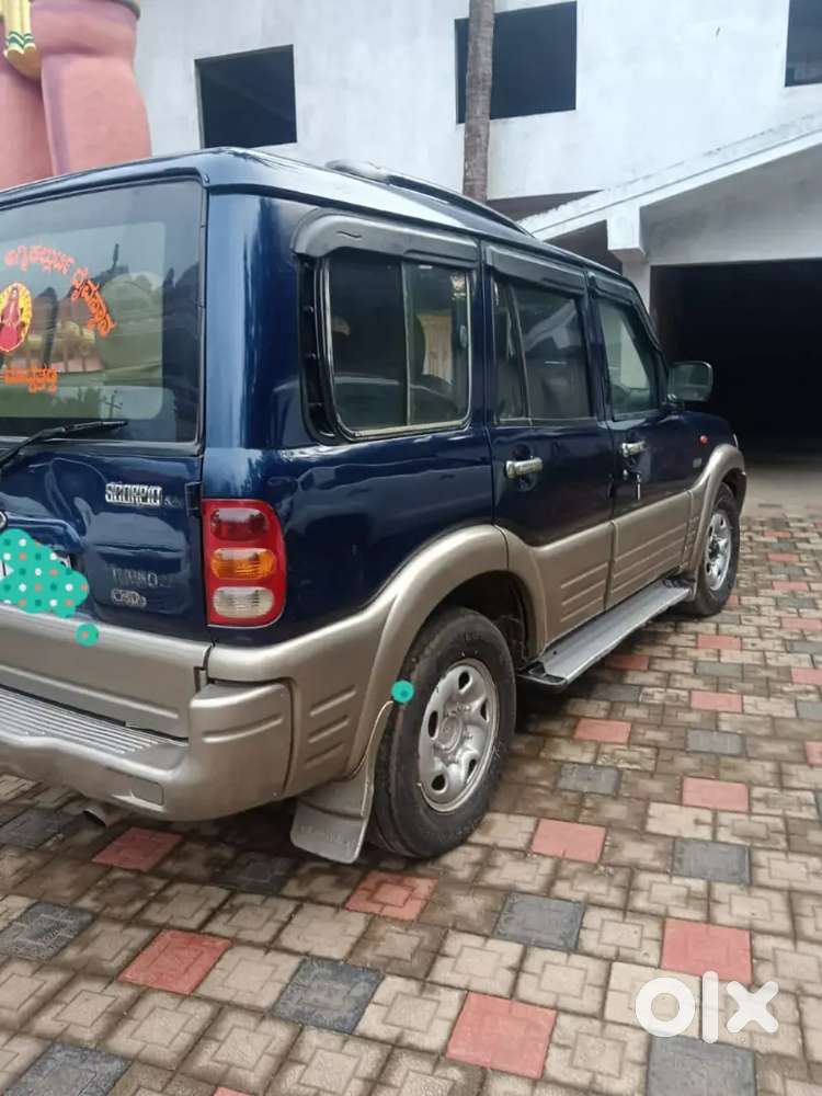 Mahindra Scorpio Classic 2012 Diesel 150000 Km Driven
