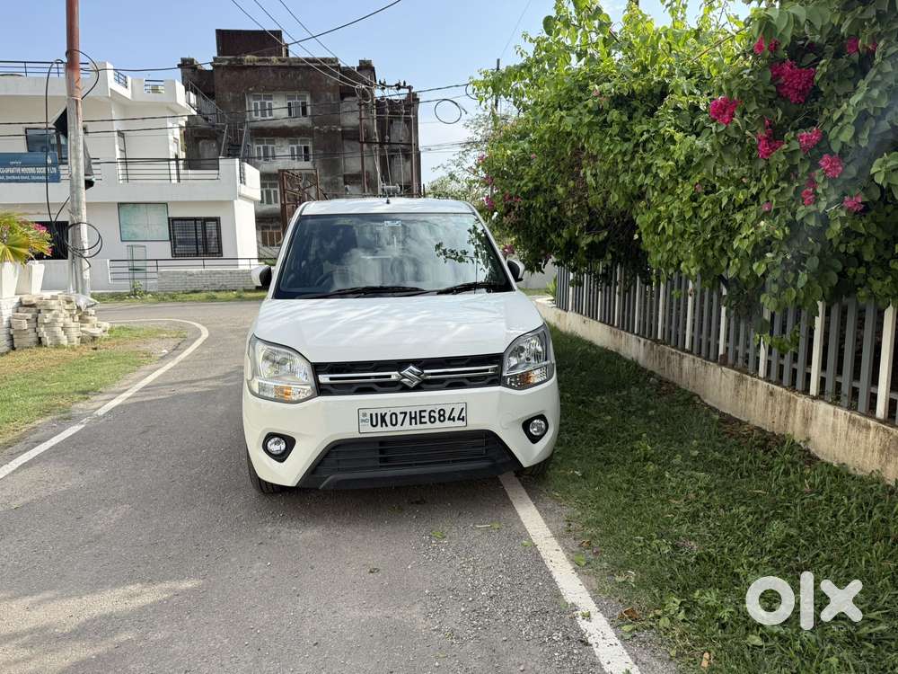Maruti Suzuki Wagon R Zxi Automatic, 2025, Petrol