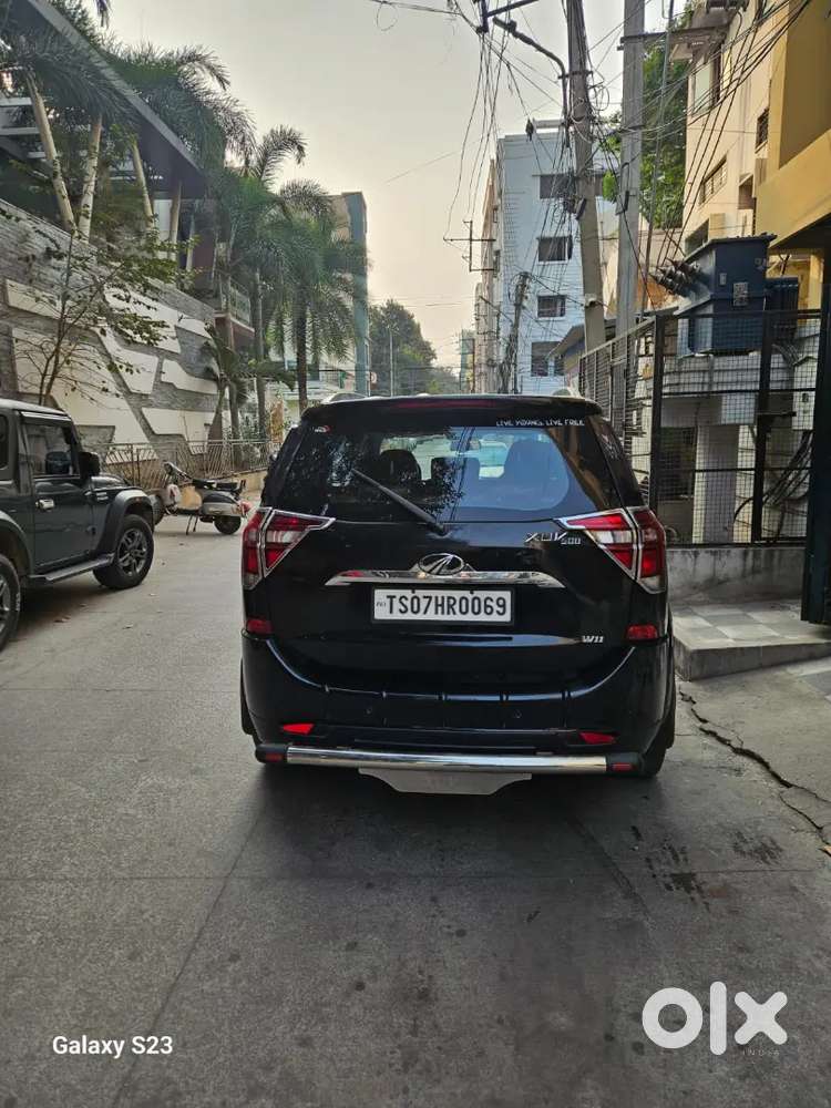 Mahindra Xuv500 2021