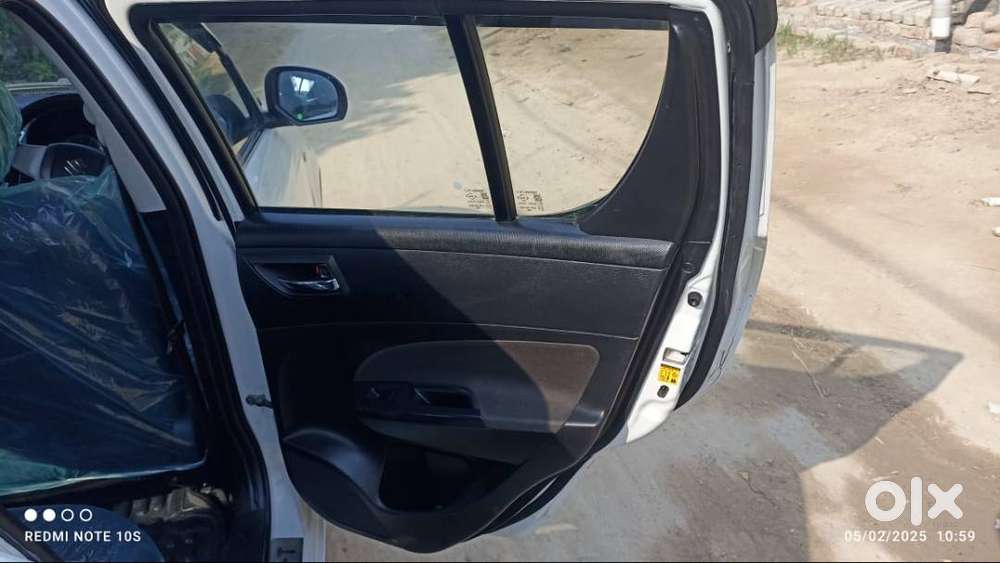 Maruti Suzuki Swift 2017 Diesel 83000 Km Driven