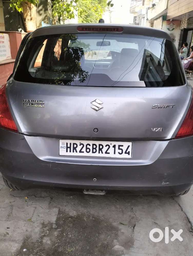Maruti Suzuki Swift 2012