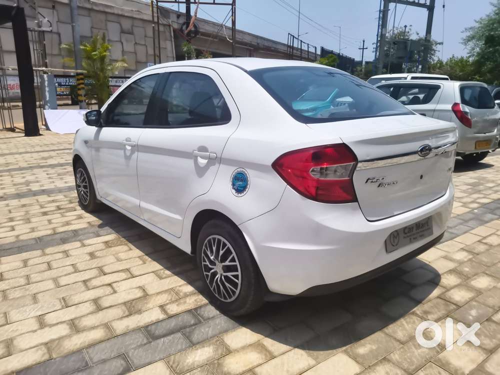 Ford Aspire, 2016