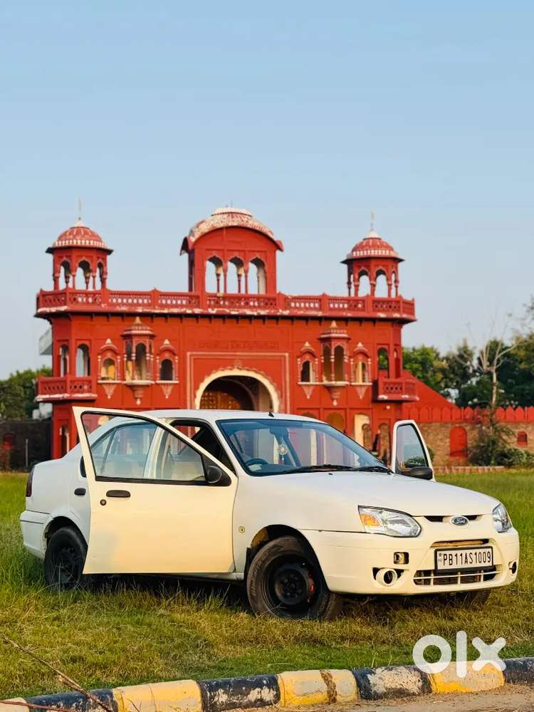 Ford Ikon Zxi Diesel 2010