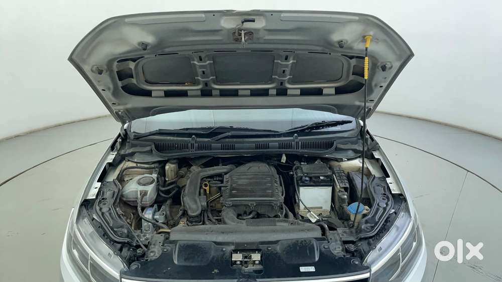 Volkswagen Virtus Highline Plus 1.0 Tsi At, 2022, Petrol