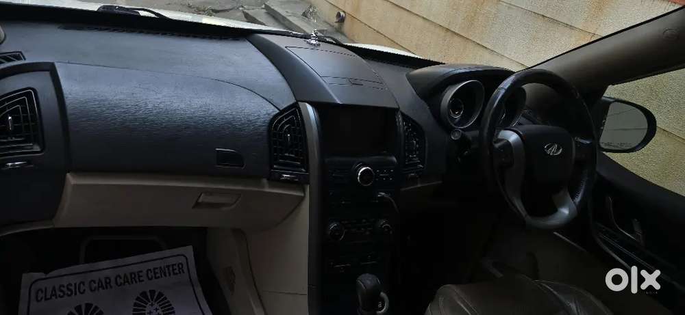 Mahindra Xuv500 20155 Diesel 190323 Km Driven