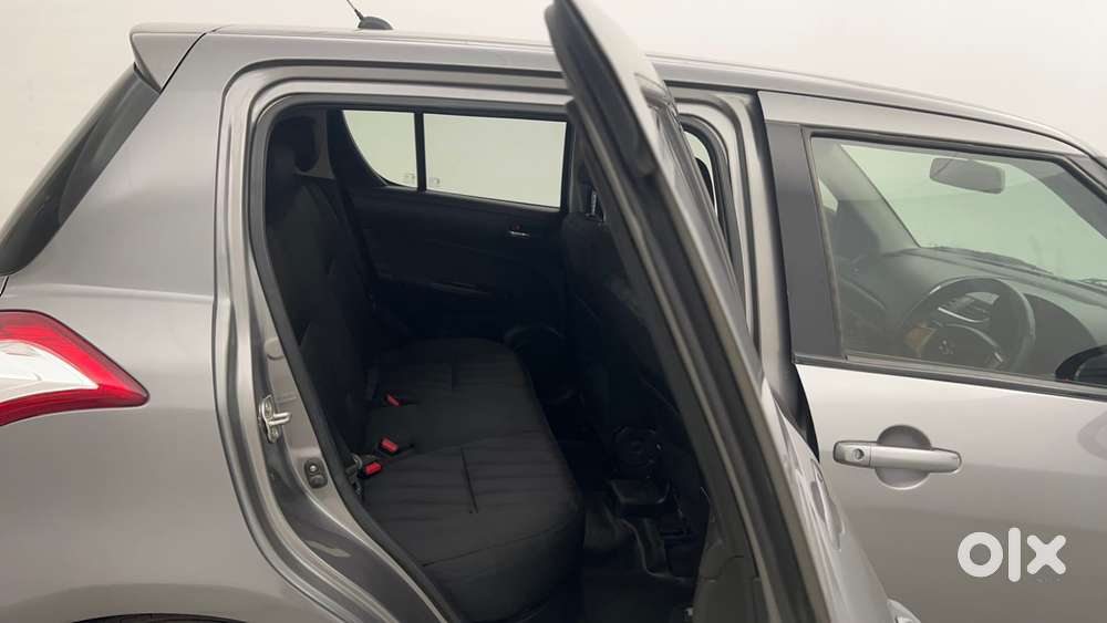 Maruti Suzuki Swift Vvt Vxi, 2012, Petrol