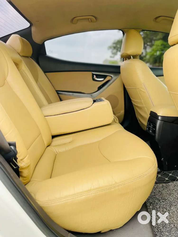 Hyundai Elantra 2013 Diesel 85000 Km Driven