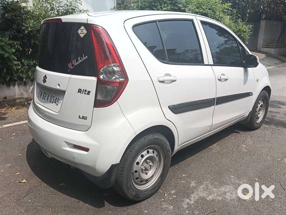 Maruti Suzuki Ritz Lxi, 2009, Petrol