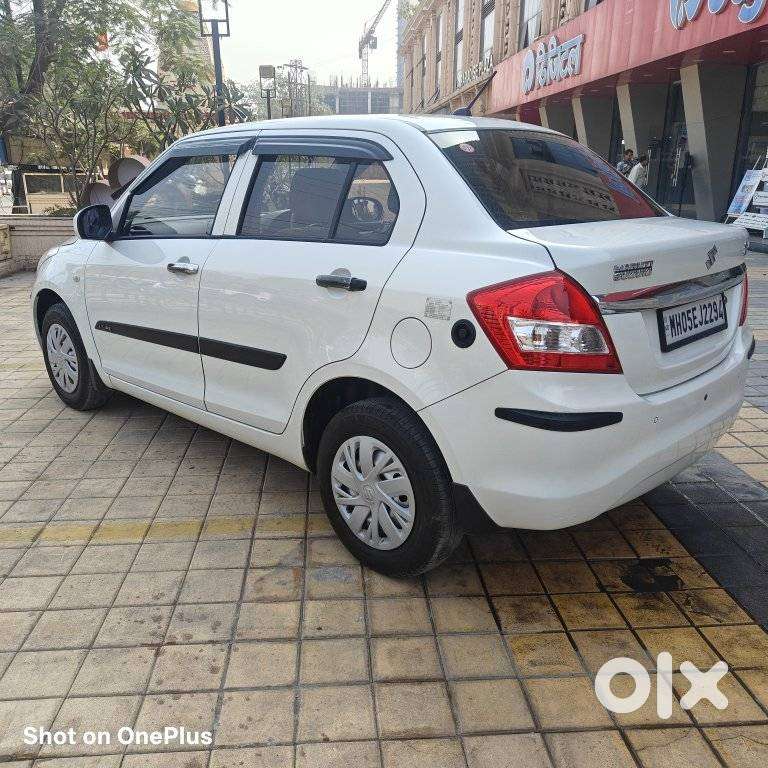 Maruti Suzuki Swift Dzire 1.2 Vxi Bsiv, 2020, Cng & Hybrids