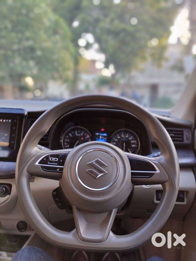 Maruti Suzuki Ertiga Zxi Shvs, 2024, Petrol