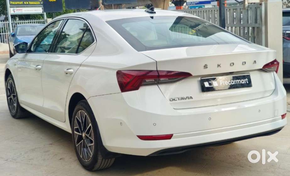 Skoda Octavia 2.0 L K Tsi At, 2022, Petrol