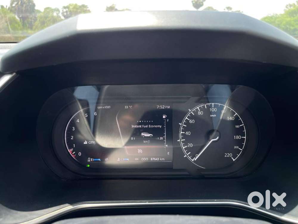 Tata Safari, 2022, Electric