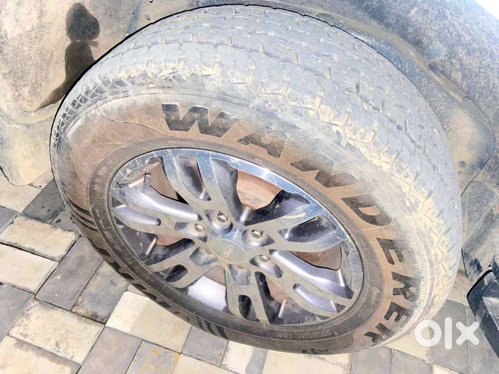 Ford Endeavour 3.2 Titanium At 4x4, 2017, Diesel
