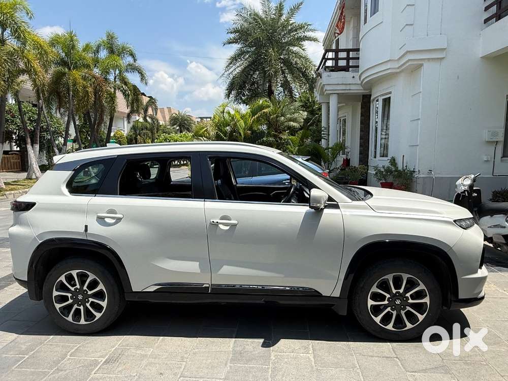 Maruti Suzuki Grand Vitara 2023 Petrol & Hybrids 61000 Km Driven