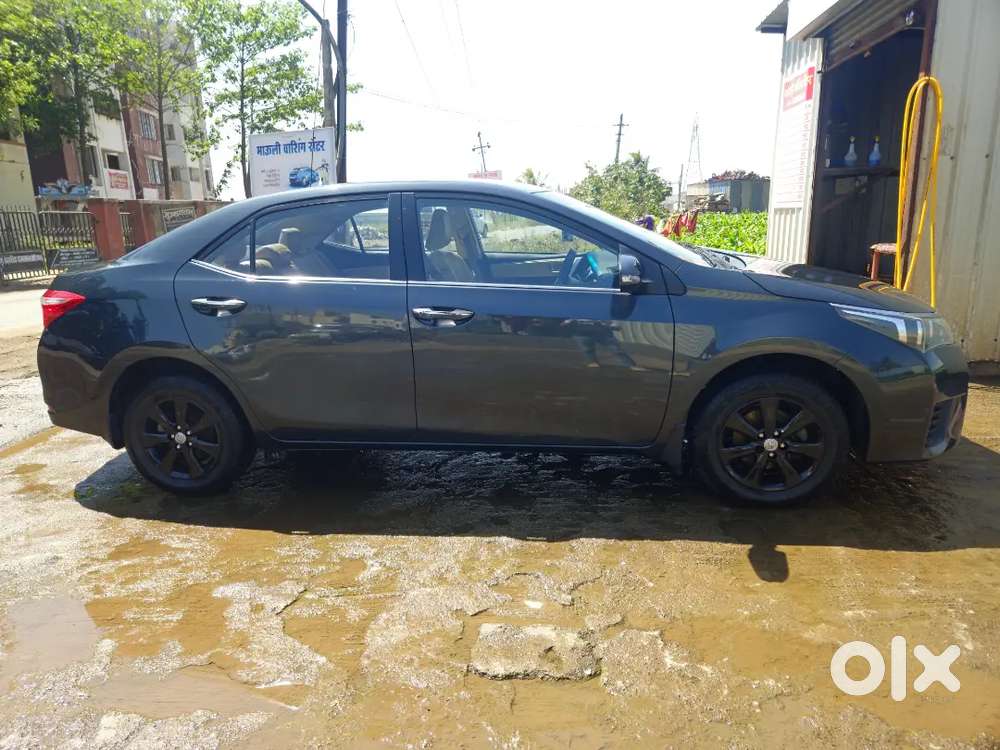 Toyota Corolla Altis 2014 Diesel Well Maintained