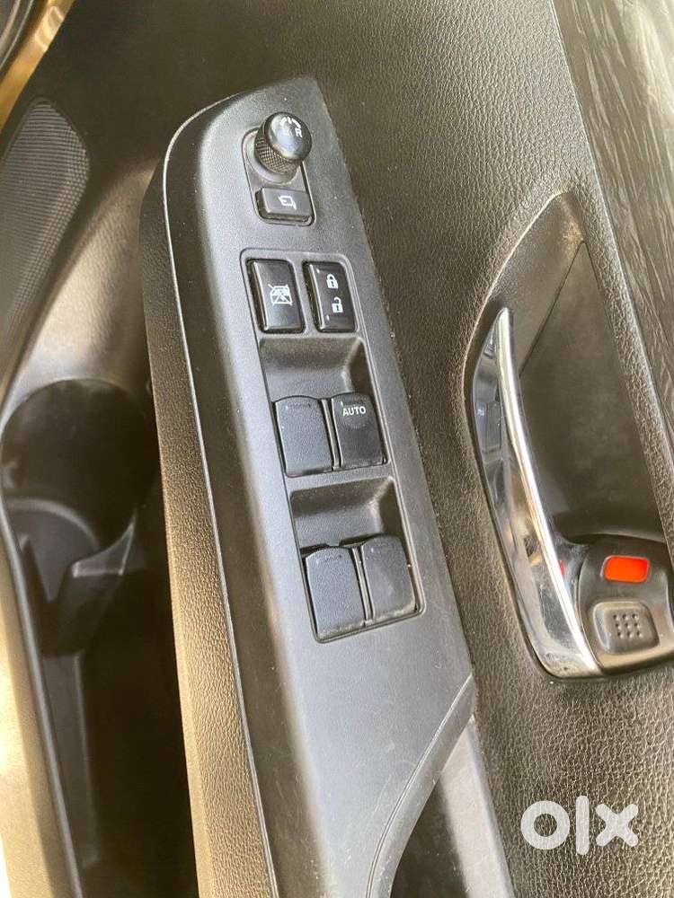 Maruti Suzuki Xl6 1.5 Zeta Mt, 2022, Petrol