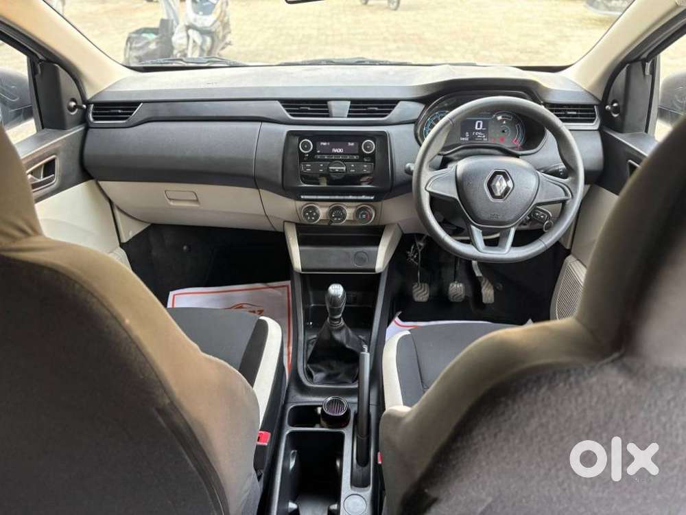 Renault Triber Rxl, 2023, Petrol