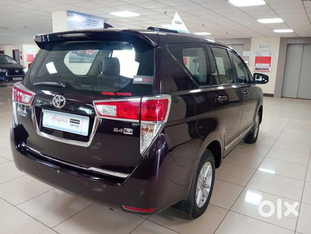 Toyota Innova Crysta 2.4 Gx Mt 8s, 2017, Diesel