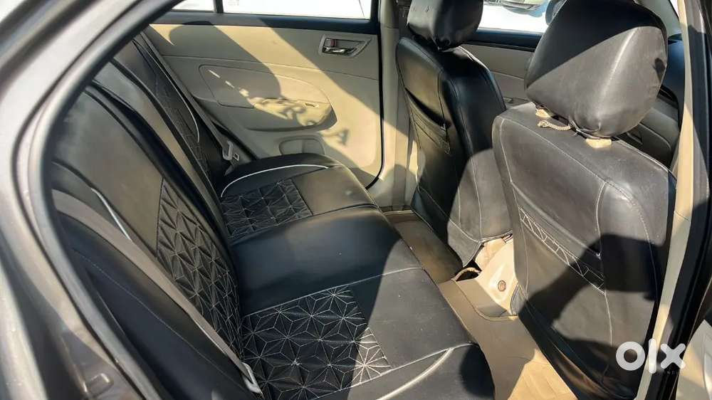 Maruti Suzuki Dzire 2015 Diesel 66000 Km Driven