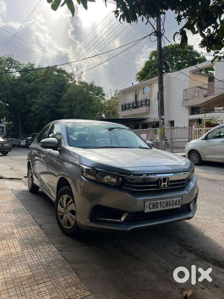 Honda Amaze 2nd Gen 2022 Petrol Well Maintained