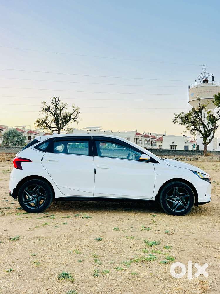 Hyundai New I20 1.2 Sportz Ivt, 2023, Petrol