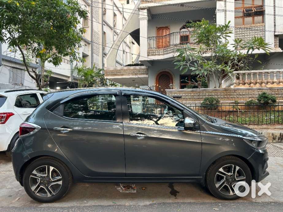 Tata Tiago 1.2 Revotron Xza Plus Amt, 2021, Petrol
