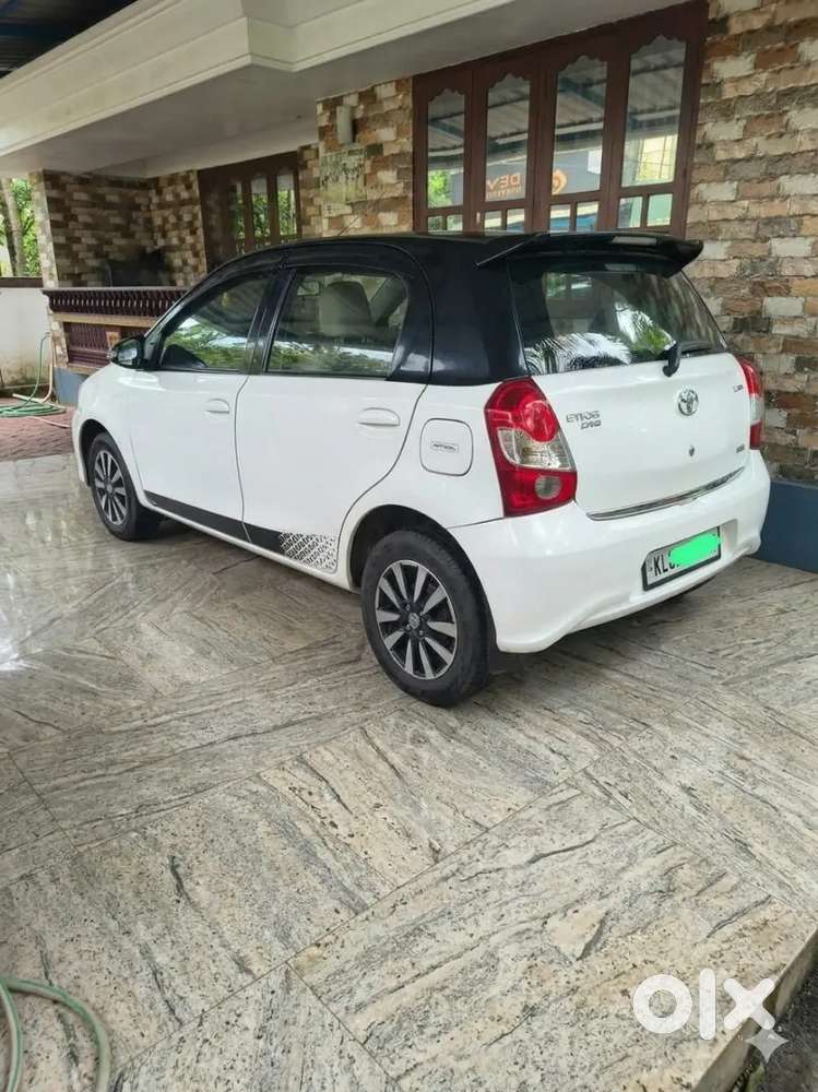 Toyota Etios Liva Dual  Tone 2018 Petrol