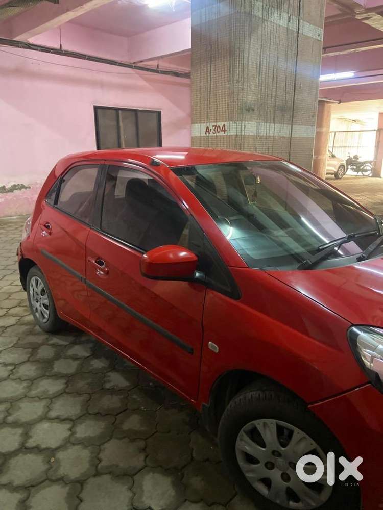 Honda Brio 2012 Petrol Well Maintained