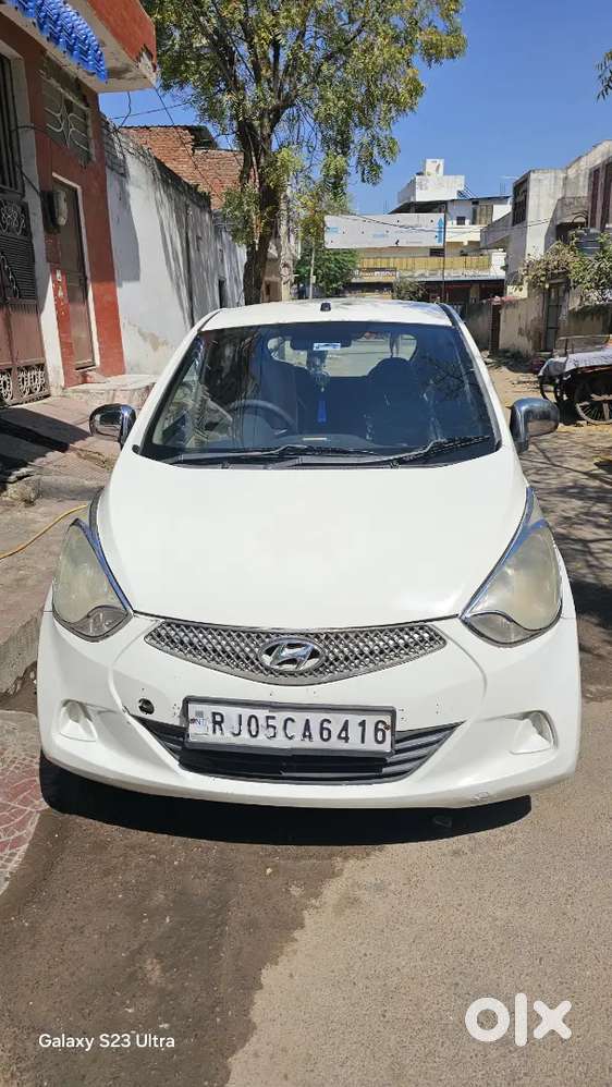 Hyundai Eon 2013 Lpg 75000 Km Driven