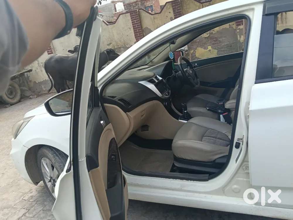 Hyundai Verna 2012 Petrol 56400 Km Driven