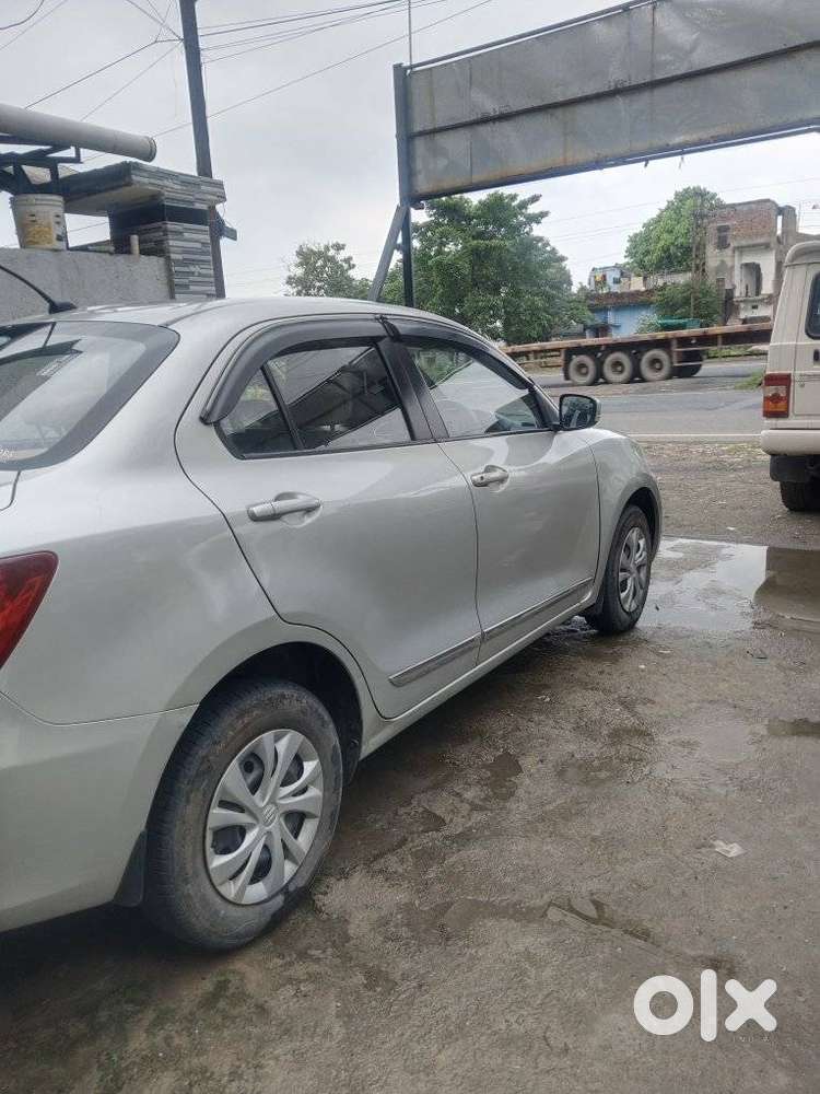 Maruti Suzuki Dzire 1.2 Vxi Amt, 2018, Petrol