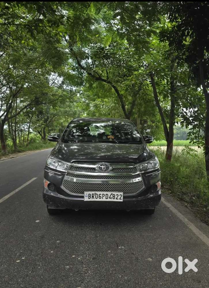 Toyota Innova Crysta 2017