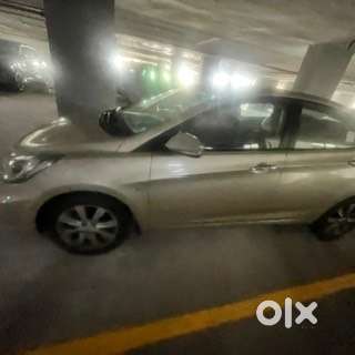 Hyundai. Verna Crdi Sx Auto
