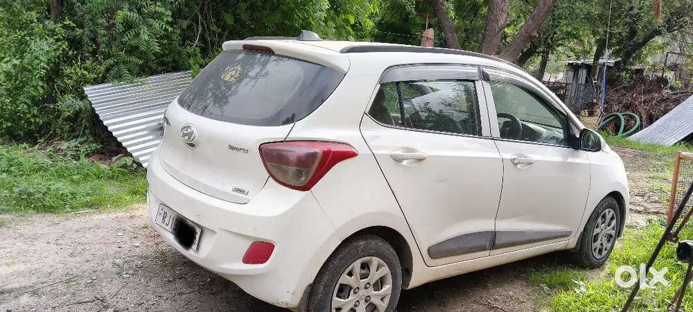 Hyundai Grand I10 Sportz डीज़ल 2016