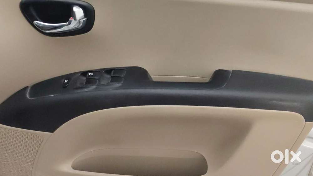 Hyundai I10 Sportz 1.1l, 2015, Petrol