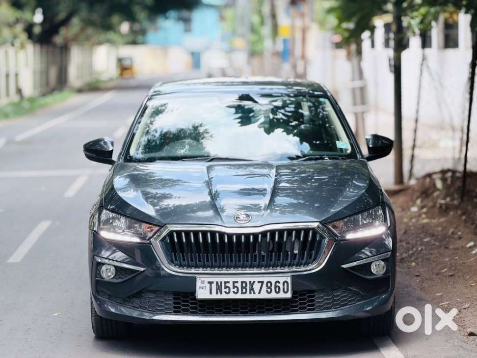Skoda Slavia 1.0 Ambition Tsi, 2022, Petrol
