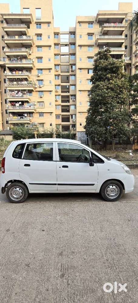 Maruti Suzuki Zen Estilo Lx Bsiv, 2011, Petrol