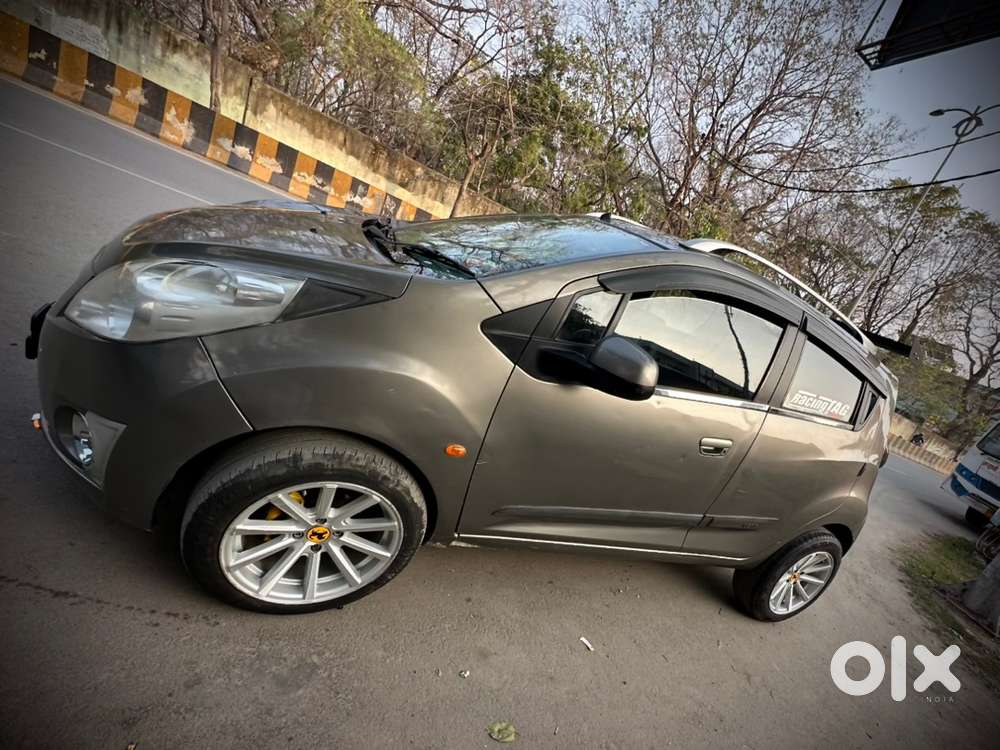 Chevrolet Beat Petrol 2012